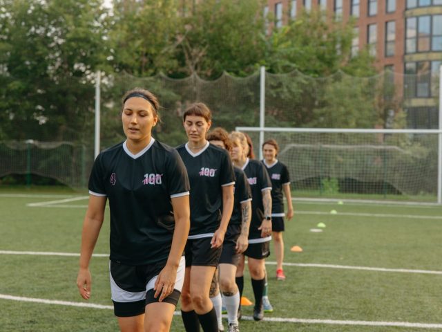 Plan 30 minutes de marche collective pour débutants